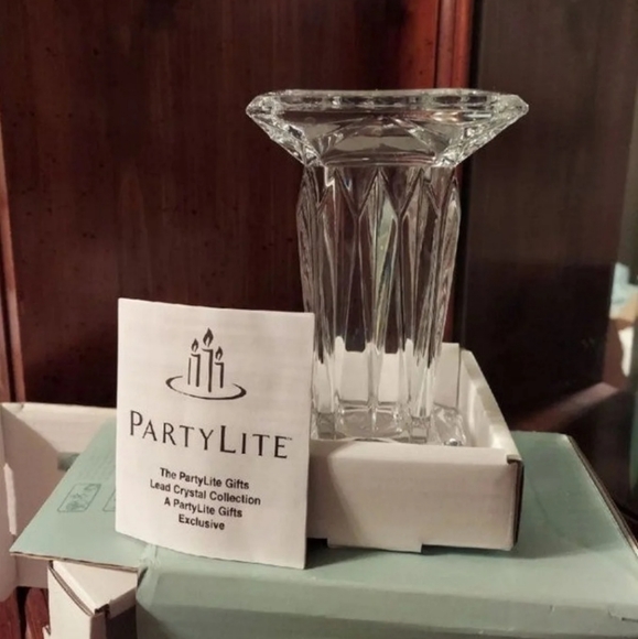 PartyLite Quad Prism Pedestal Candle Holder 24% Lead Crystal P7374 BNWT - Picture 1 of 8